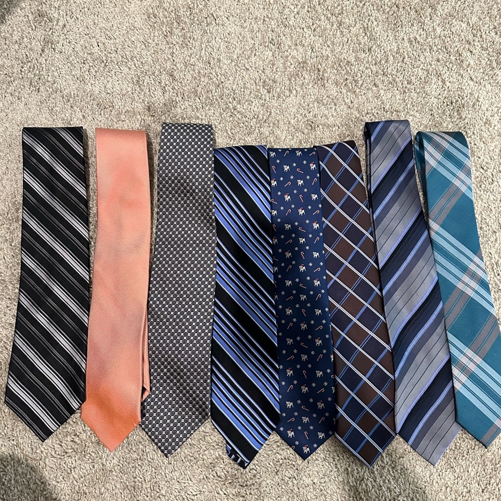 Lot of 8 ties. Various brands and colors.